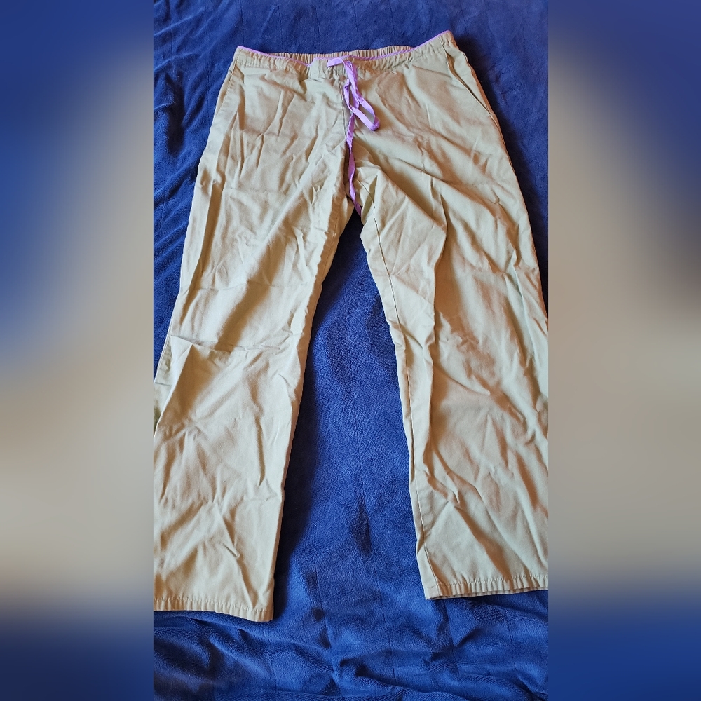 Scrub pants